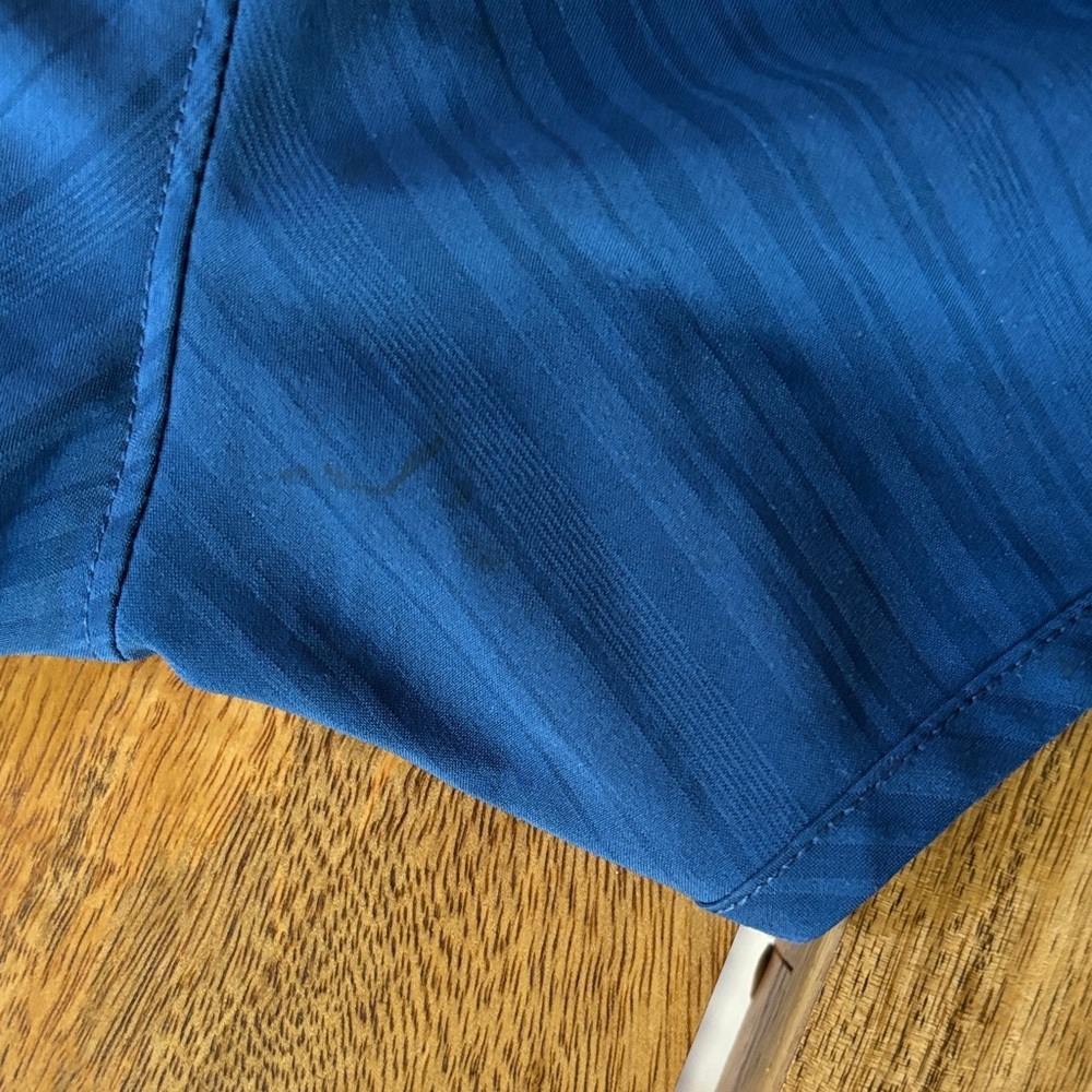 Athleta Navy Blue Athletic Shorts - Picture 8 of 9